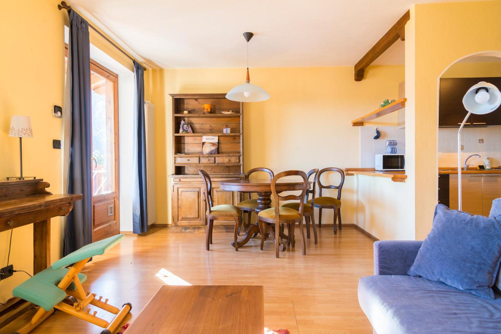 La Placette - Albergo Diffuso E Trattoria Usseaux Экстерьер фото